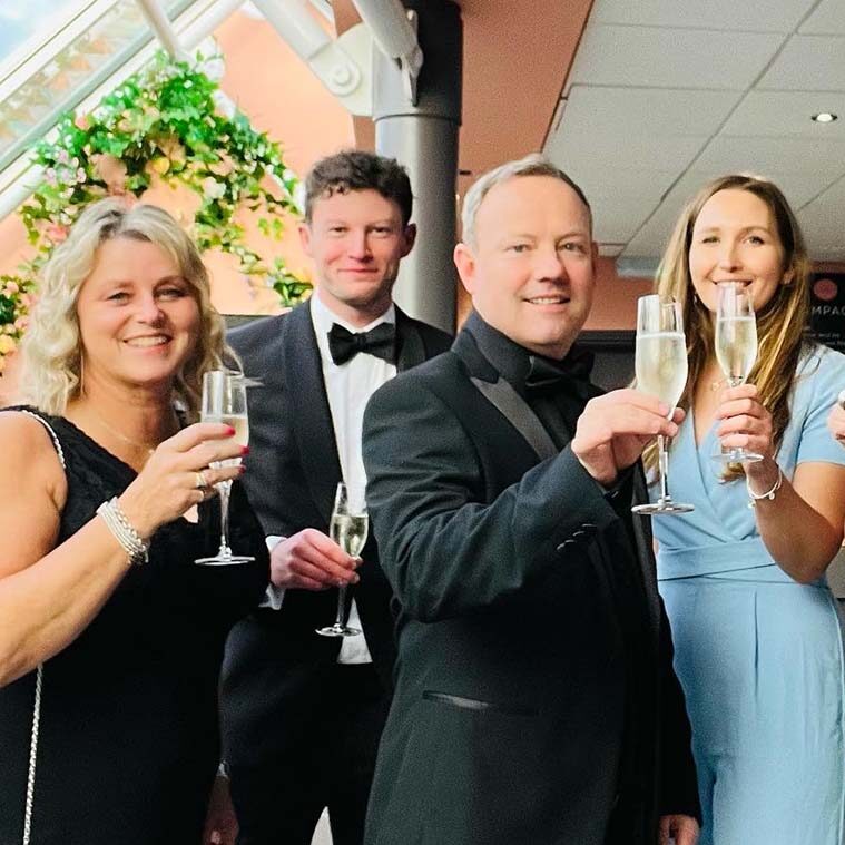 winners cheshire drinks producer 2022 three wrens team